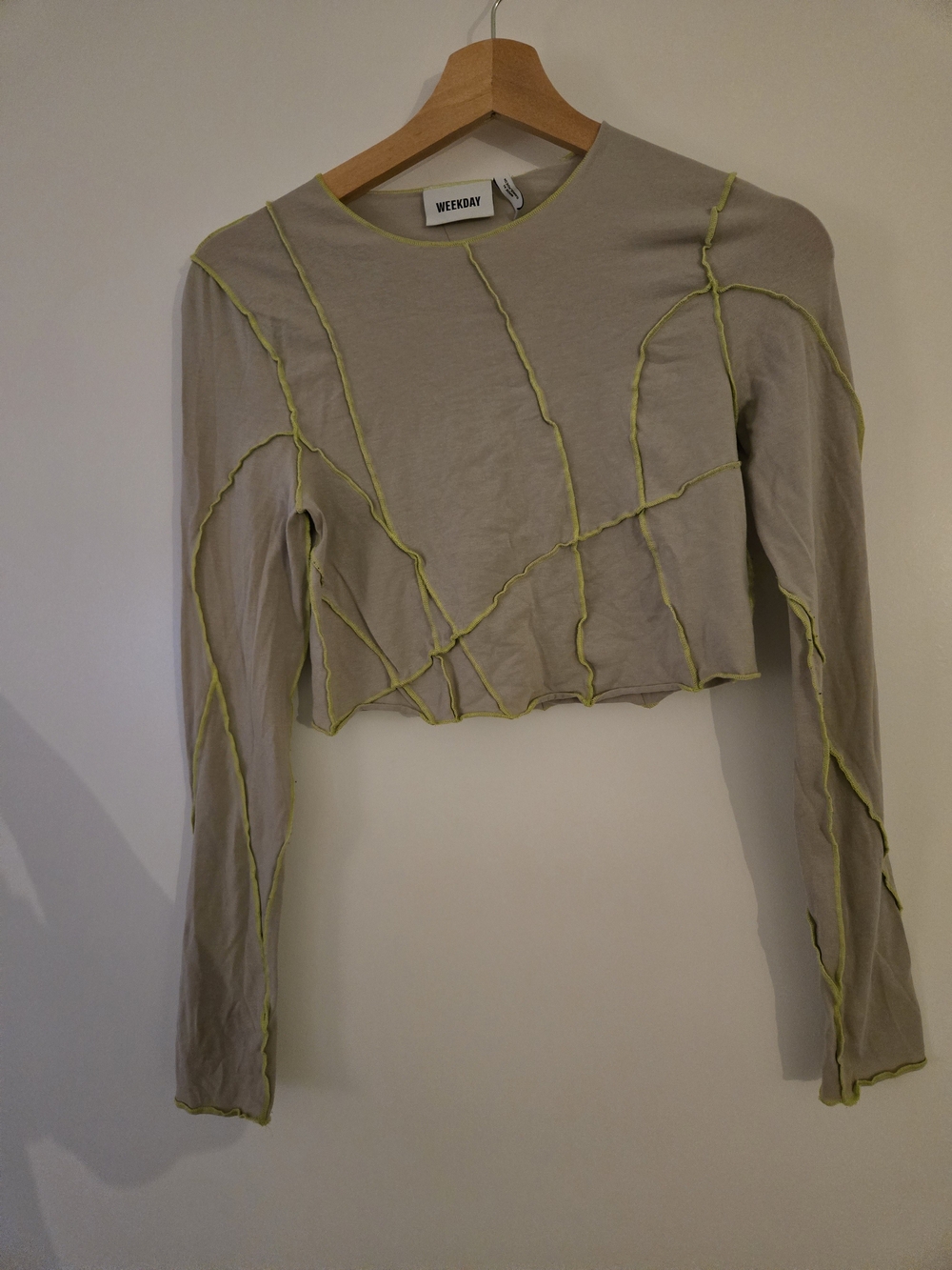 Weekday Taupe Cropped Long-Sleeve Top with Lime Trim